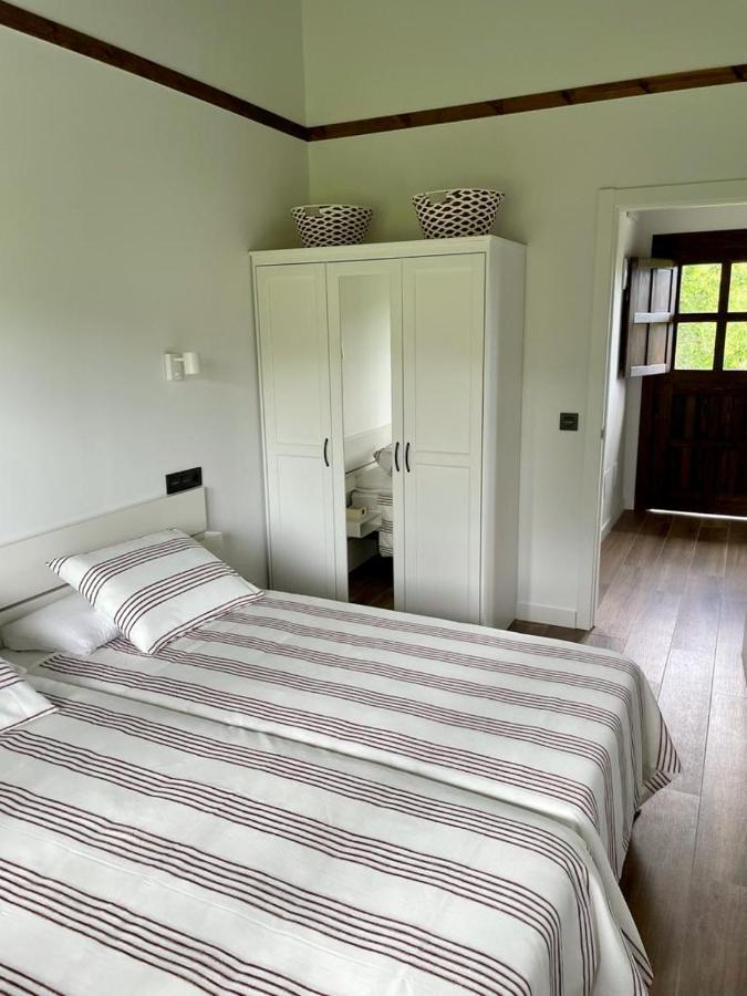 Apartamentos Los Manzanos Ribadesella Esterno foto