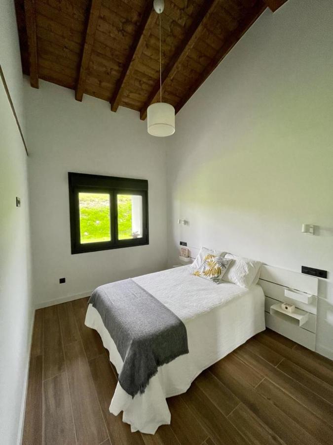 Apartamentos Los Manzanos Ribadesella Esterno foto