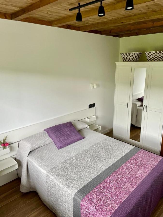 Apartamentos Los Manzanos Ribadesella Esterno foto