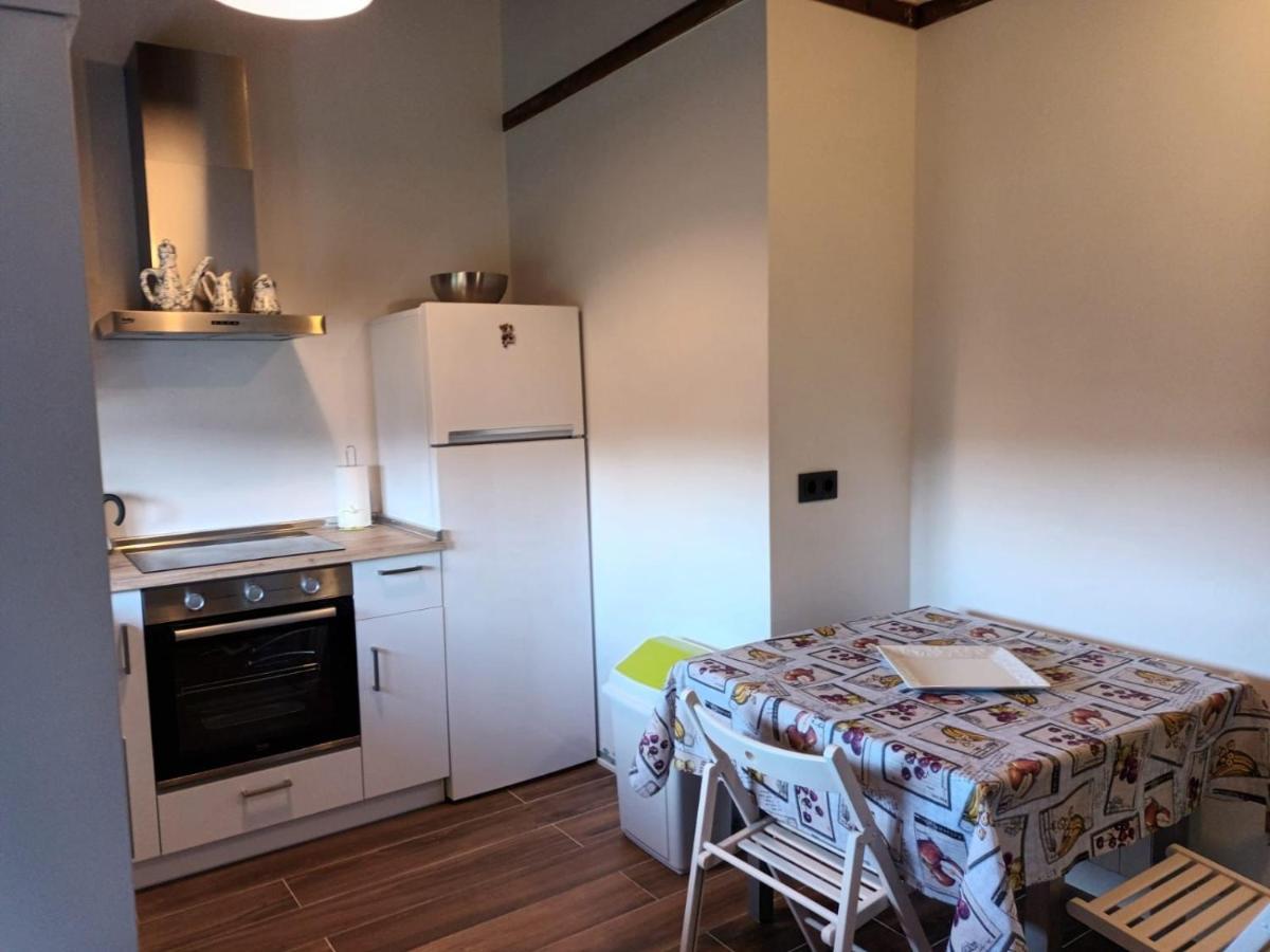 Apartamentos Los Manzanos Ribadesella Esterno foto